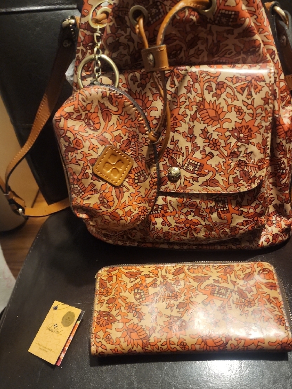 PATRICA NASH Orange Floral Drawstring Bucket Bag with Tan Trim. Wallet Included. - Picture 2 of 10